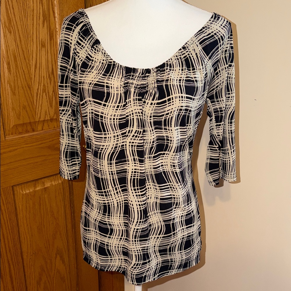 Liz & Co. Black and Cream Checkered Blouse
